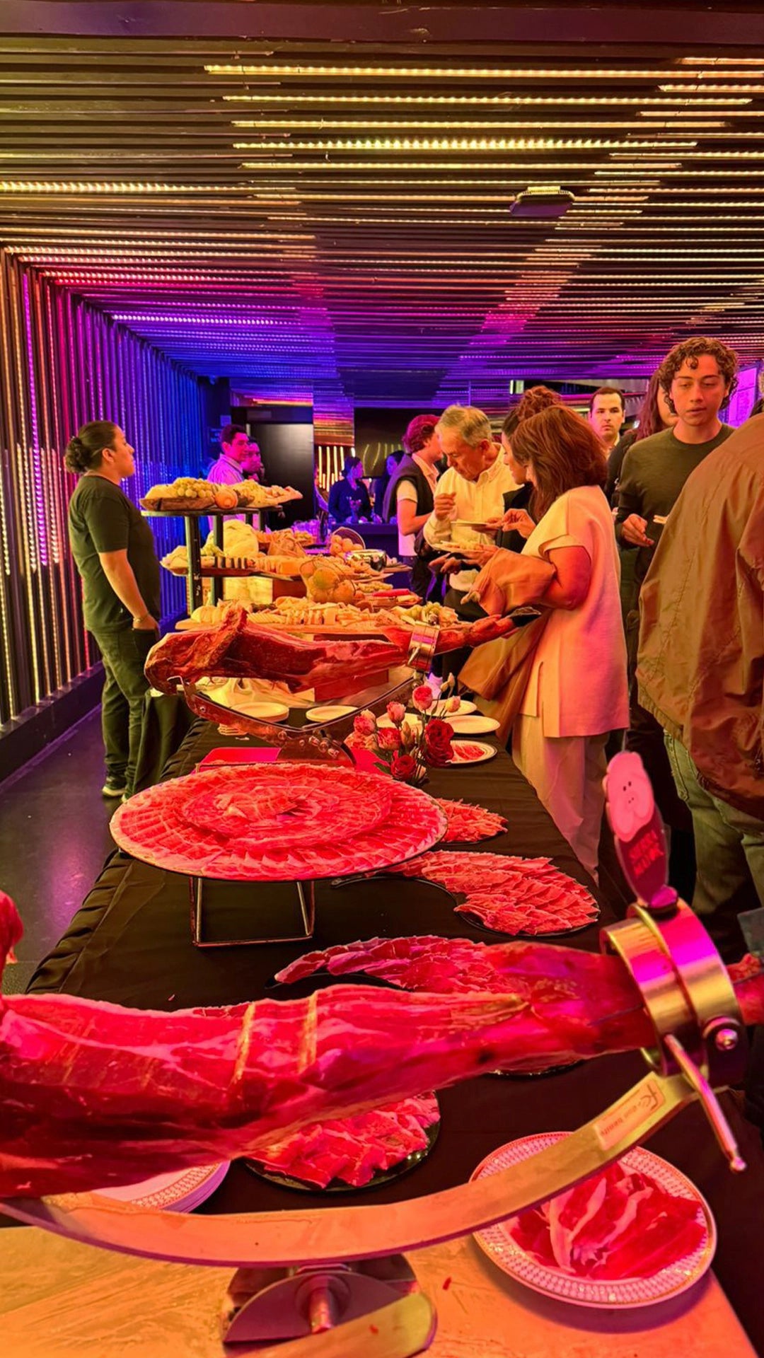 Servicio de Cortador Profesional para Eventos Corporativos y/o Particulares
